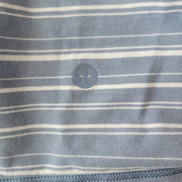 Lululemon All Tied Up Tank Top in Cut Back Stripe Tempest Blue White‎ Sz 12 - Picture 6 of 7